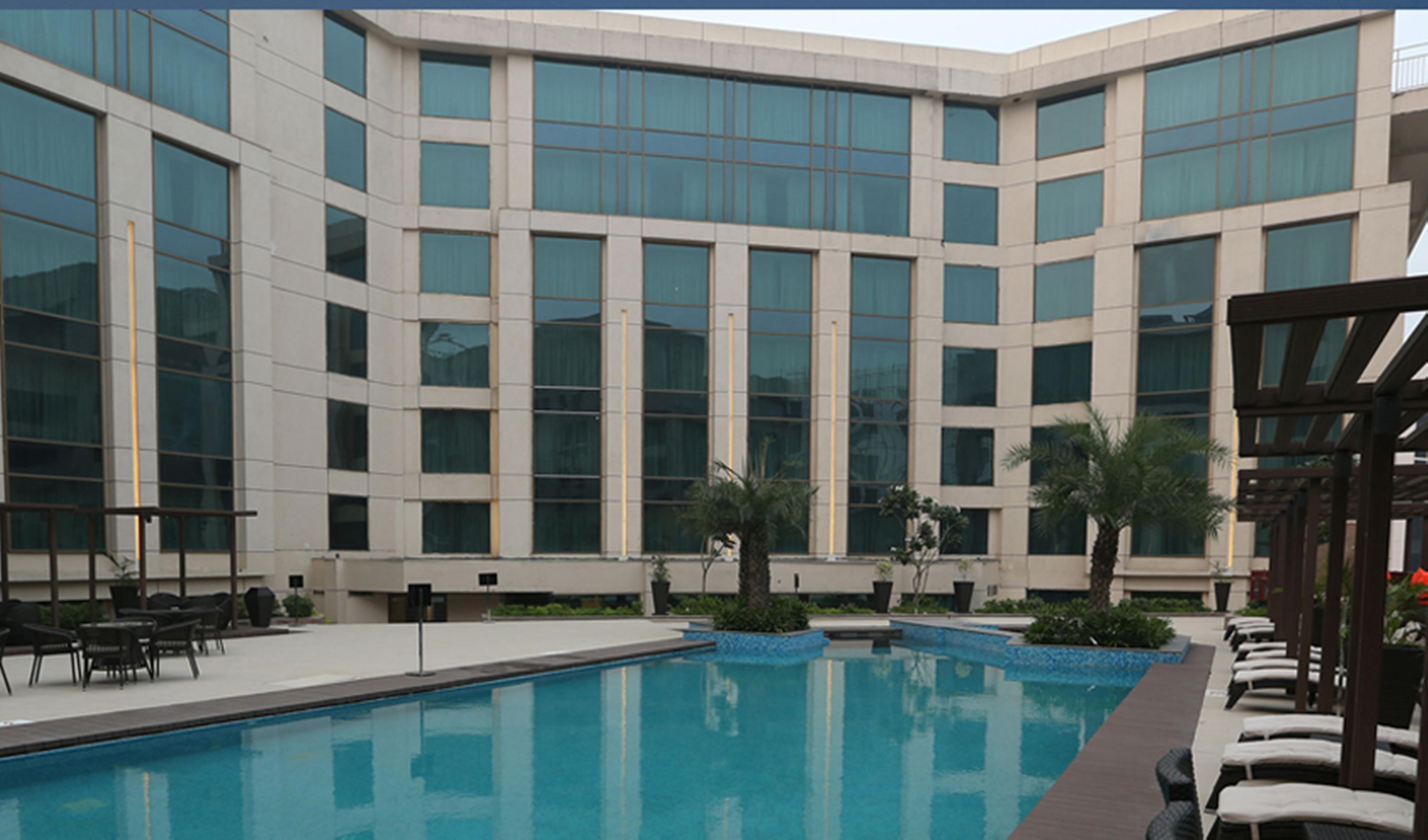 Pride Plaza Hotel, Aerocity New Delhi Exterior photo